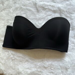 4/$20 🙈 NWOT Lively Seamless Strapless Bra - Black with fancy netting